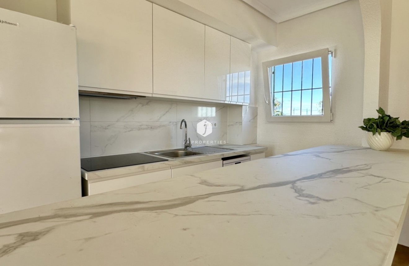 D'occasion - Appartement -
Orihuela Costa - Costa Blanca