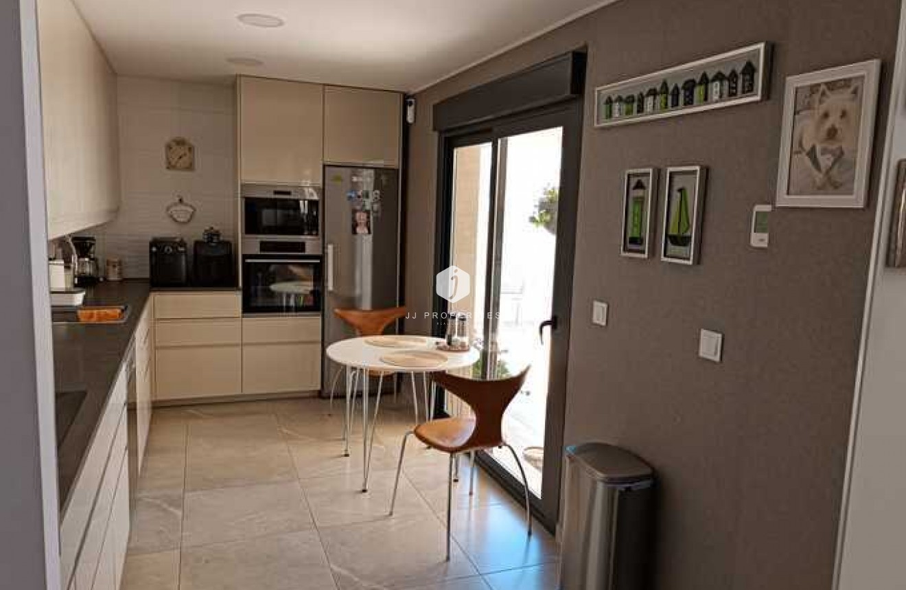 D'occasion - Villa -
Daya Nueva - Costa Blanca