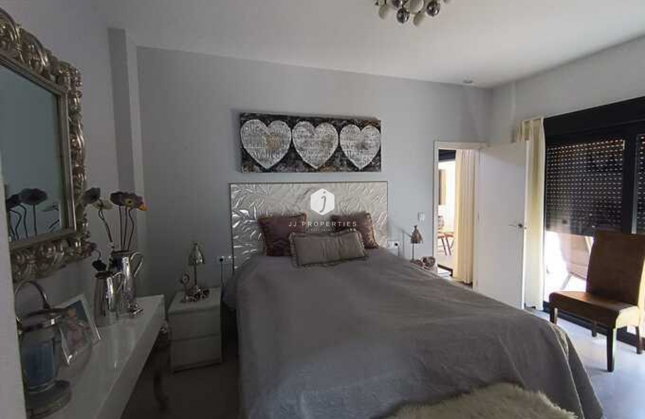 D'occasion - Villa -
Daya Nueva - Costa Blanca