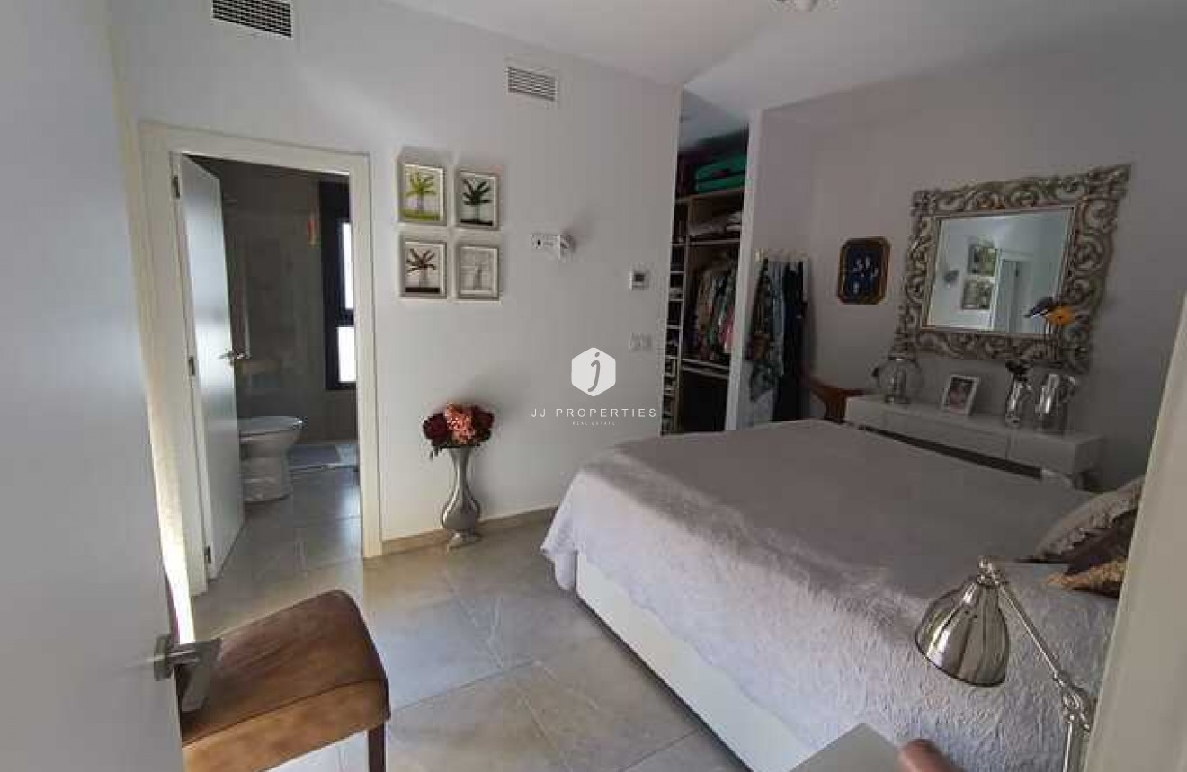 D'occasion - Villa -
Daya Nueva - Costa Blanca