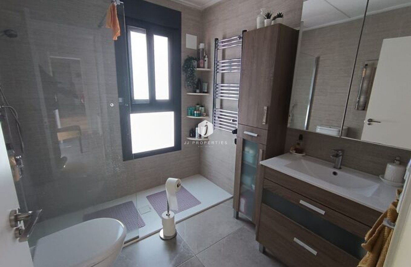 D'occasion - Villa -
Daya Nueva - Costa Blanca