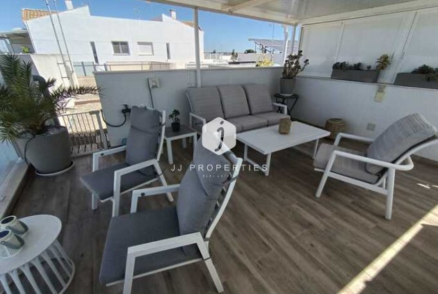 D'occasion - Villa -
Daya Nueva - Costa Blanca