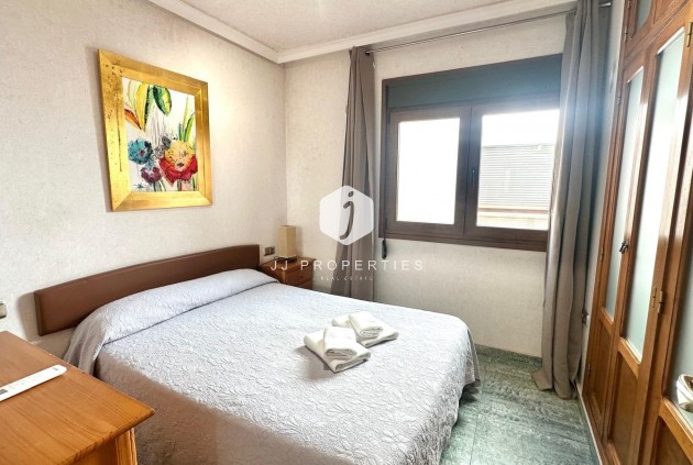 D'occasion - Attique -
Torrevieja