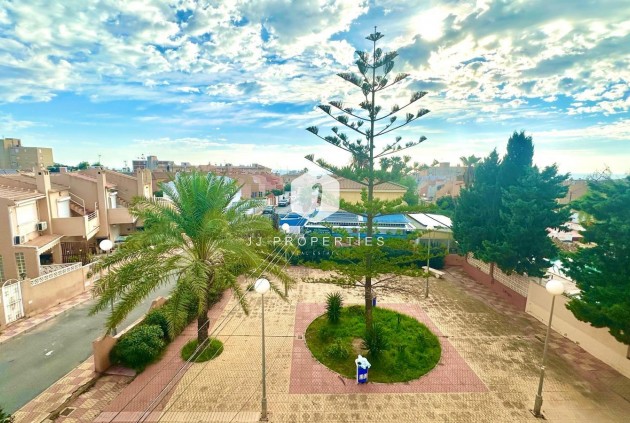 Segunda mano - Apartamento / piso -
Torrevieja - aguas nuevas