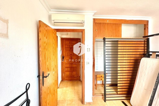 Segunda mano - Apartamento / piso -
Torrevieja - aguas nuevas