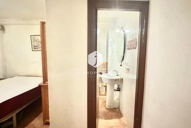 D'occasion - Appartement -
Torrevieja - Playa del Cura