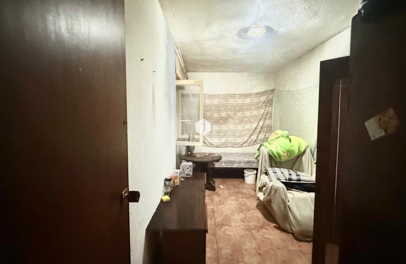 D'occasion - Appartement -
Torrevieja - Playa del Cura