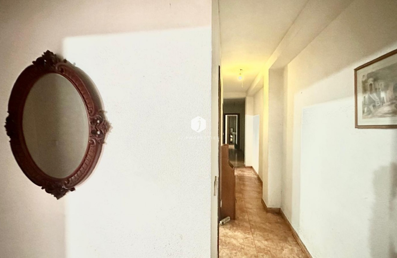 D'occasion - Appartement -
Torrevieja - Playa del Cura