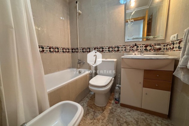 Segunda mano - Apartamento / piso -
Torrevieja - Playa del Cura