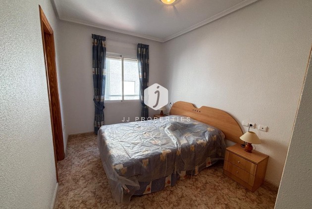 Segunda mano - Apartamento / piso -
Torrevieja - Playa del Cura