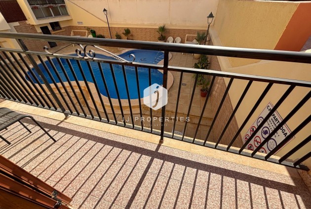 Segunda mano - Apartamento / piso -
Torrevieja - Los Frutales