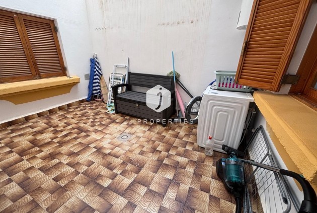 Segunda mano - Apartamento / piso -
Torrevieja - Los Frutales