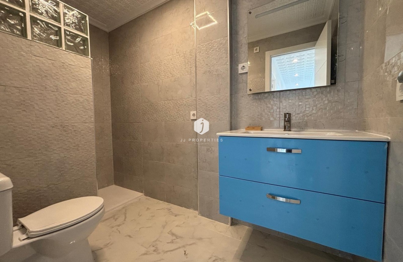 Segunda mano - Ático -
Torrevieja - Acequion