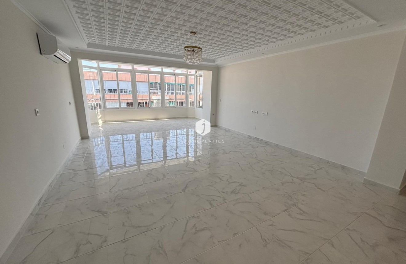 Segunda mano - Ático -
Torrevieja - Acequion