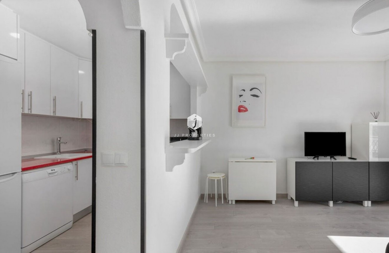 Z drugiej ręki - Mieszkanie w bloku -
Torrevieja - Costa Blanca