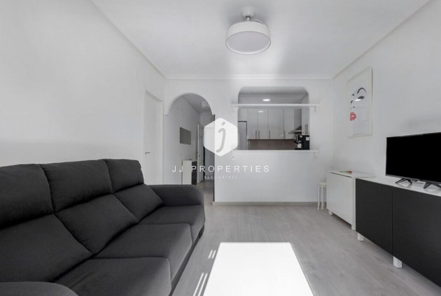 Z drugiej ręki - Mieszkanie w bloku -
Torrevieja - Costa Blanca