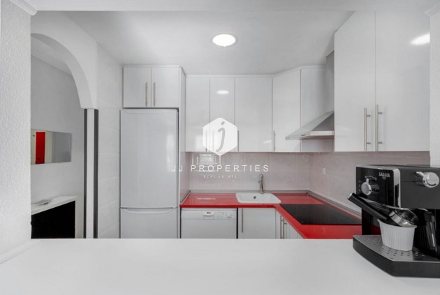 Z drugiej ręki - Mieszkanie w bloku -
Torrevieja - Costa Blanca