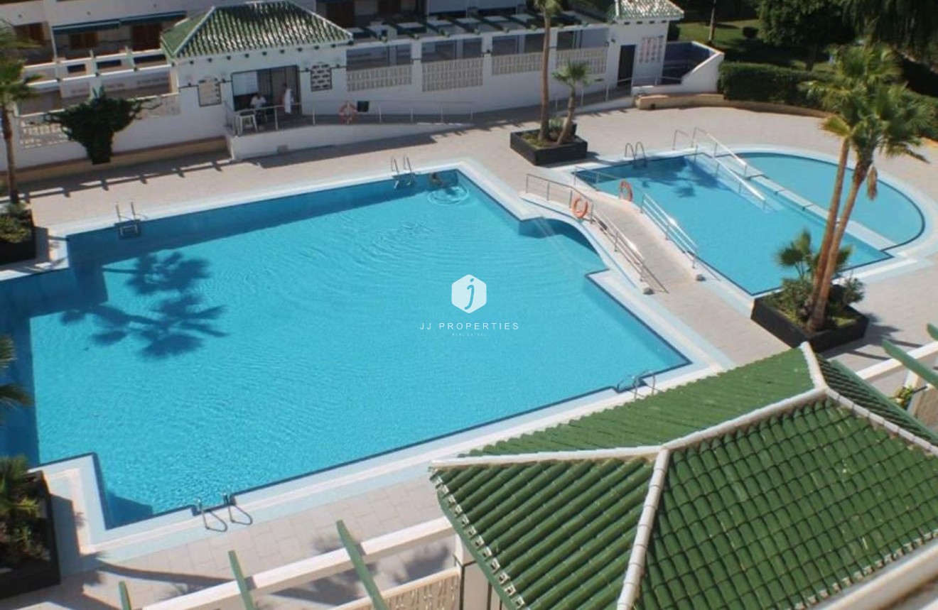 Z drugiej ręki - Mieszkanie w bloku -
Torrevieja - Costa Blanca