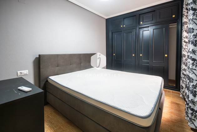 Segunda mano - Apartamento / piso -
Orihuela Costa - Costa Blanca