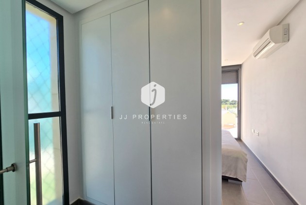 Z drugiej ręki - Mieszkanie w bloku -
Orihuela Costa - Costa Blanca