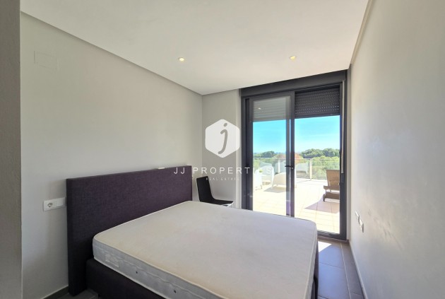 Z drugiej ręki - Mieszkanie w bloku -
Orihuela Costa - Costa Blanca