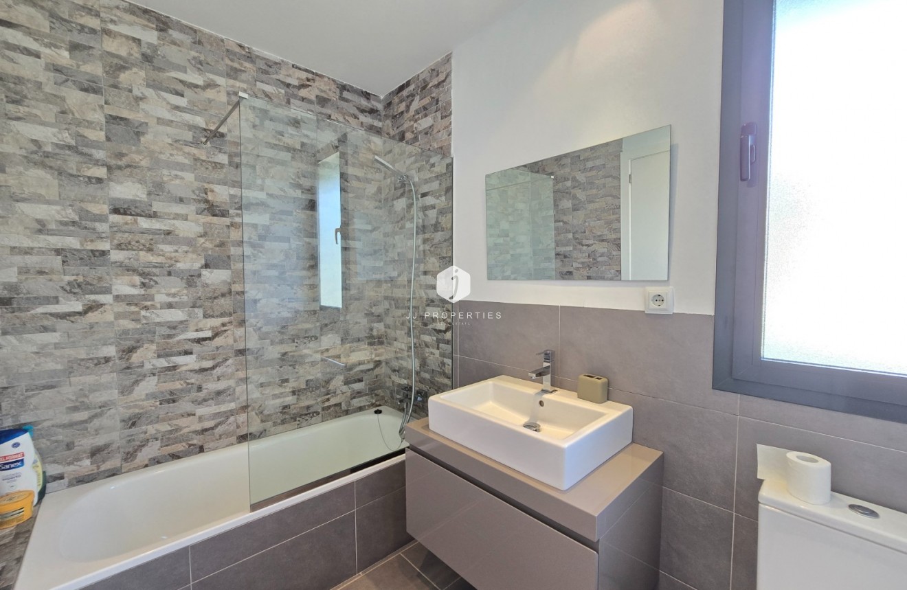 Z drugiej ręki - Mieszkanie w bloku -
Orihuela Costa - Costa Blanca