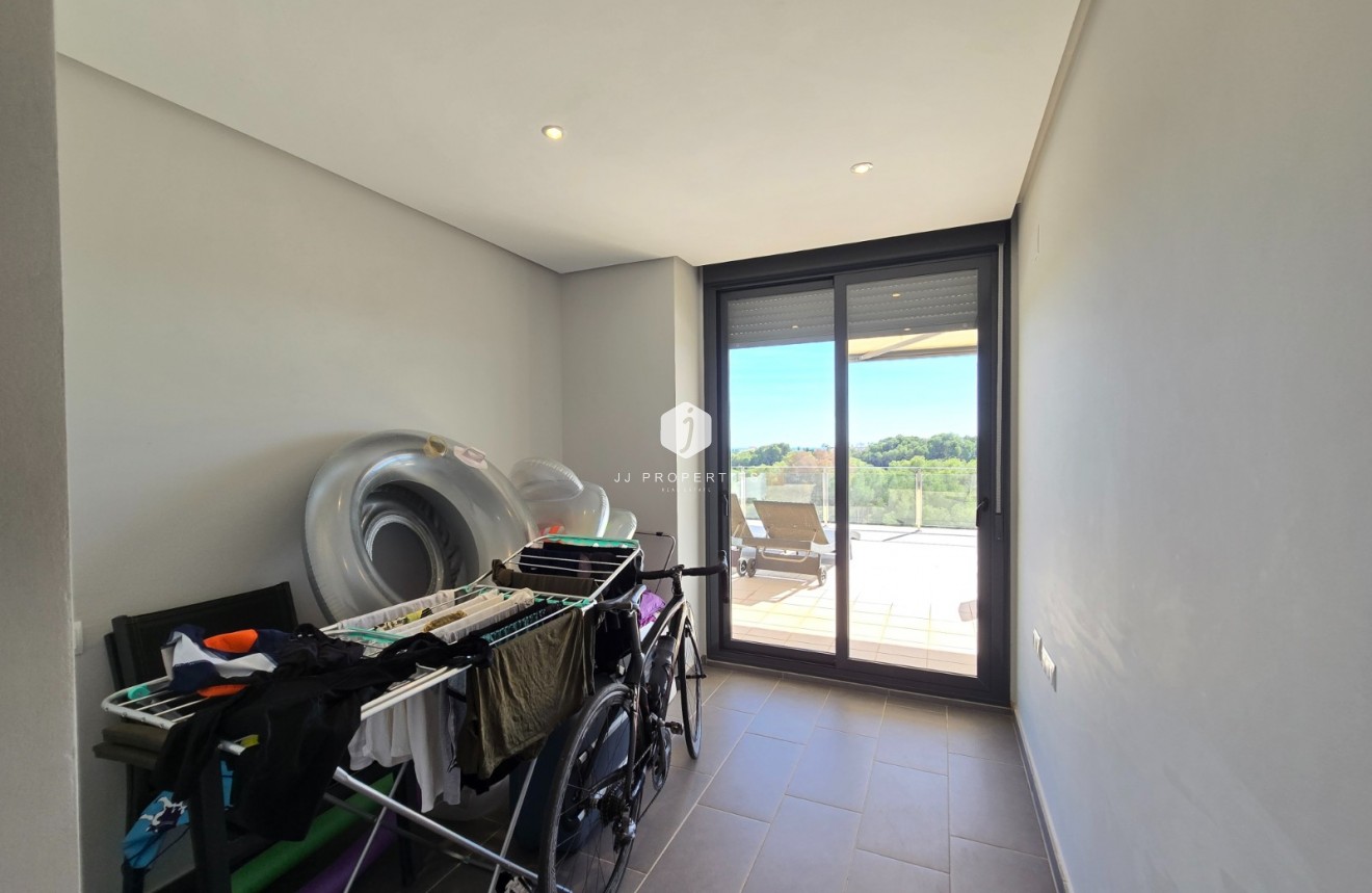 Z drugiej ręki - Mieszkanie w bloku -
Orihuela Costa - Costa Blanca