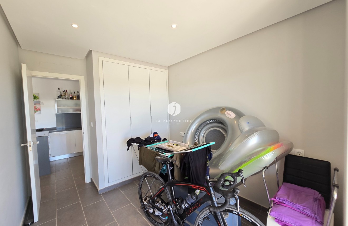 Z drugiej ręki - Mieszkanie w bloku -
Orihuela Costa - Costa Blanca