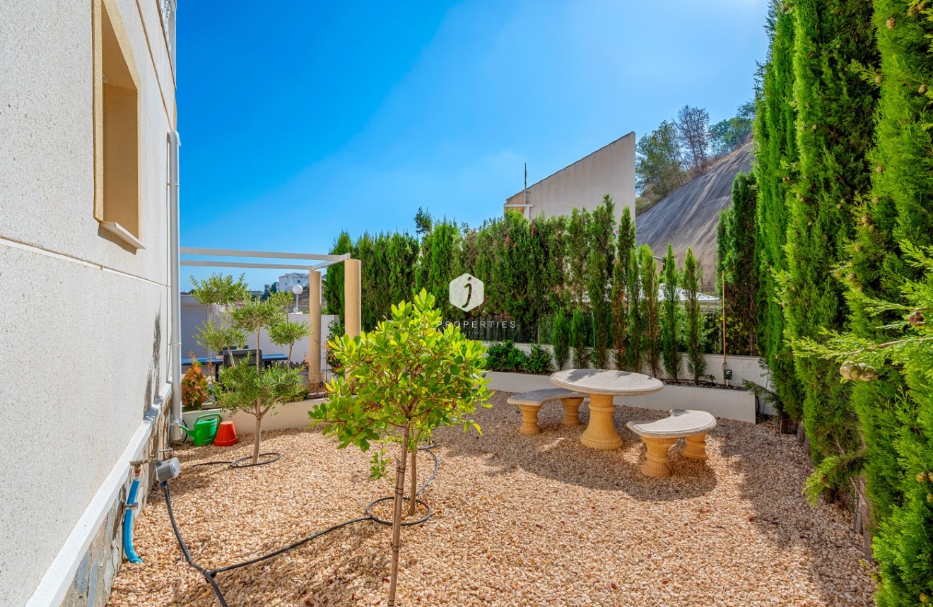 Segunda mano - Chalet -
Ciudad Quesada - Costa Blanca