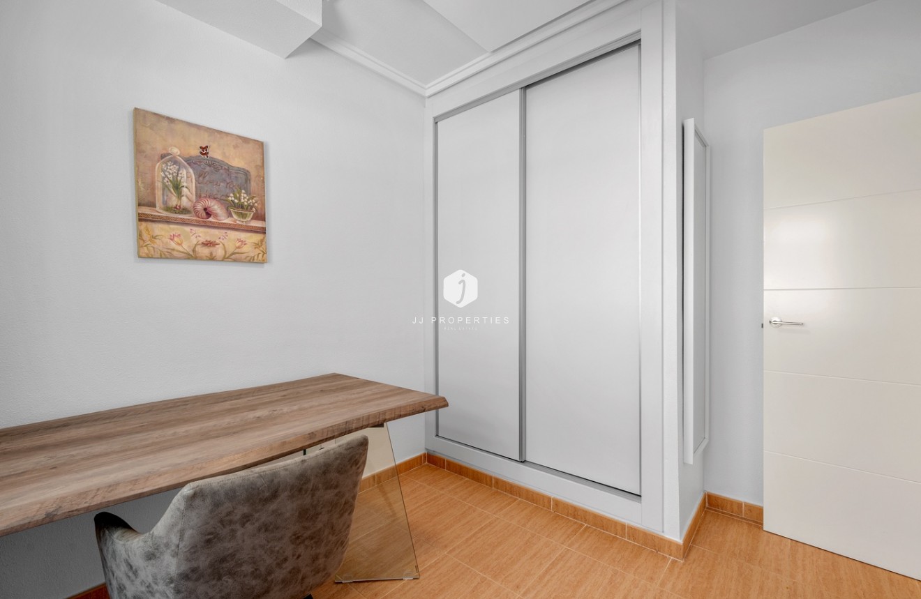 Segunda mano - Chalet -
Ciudad Quesada - Costa Blanca