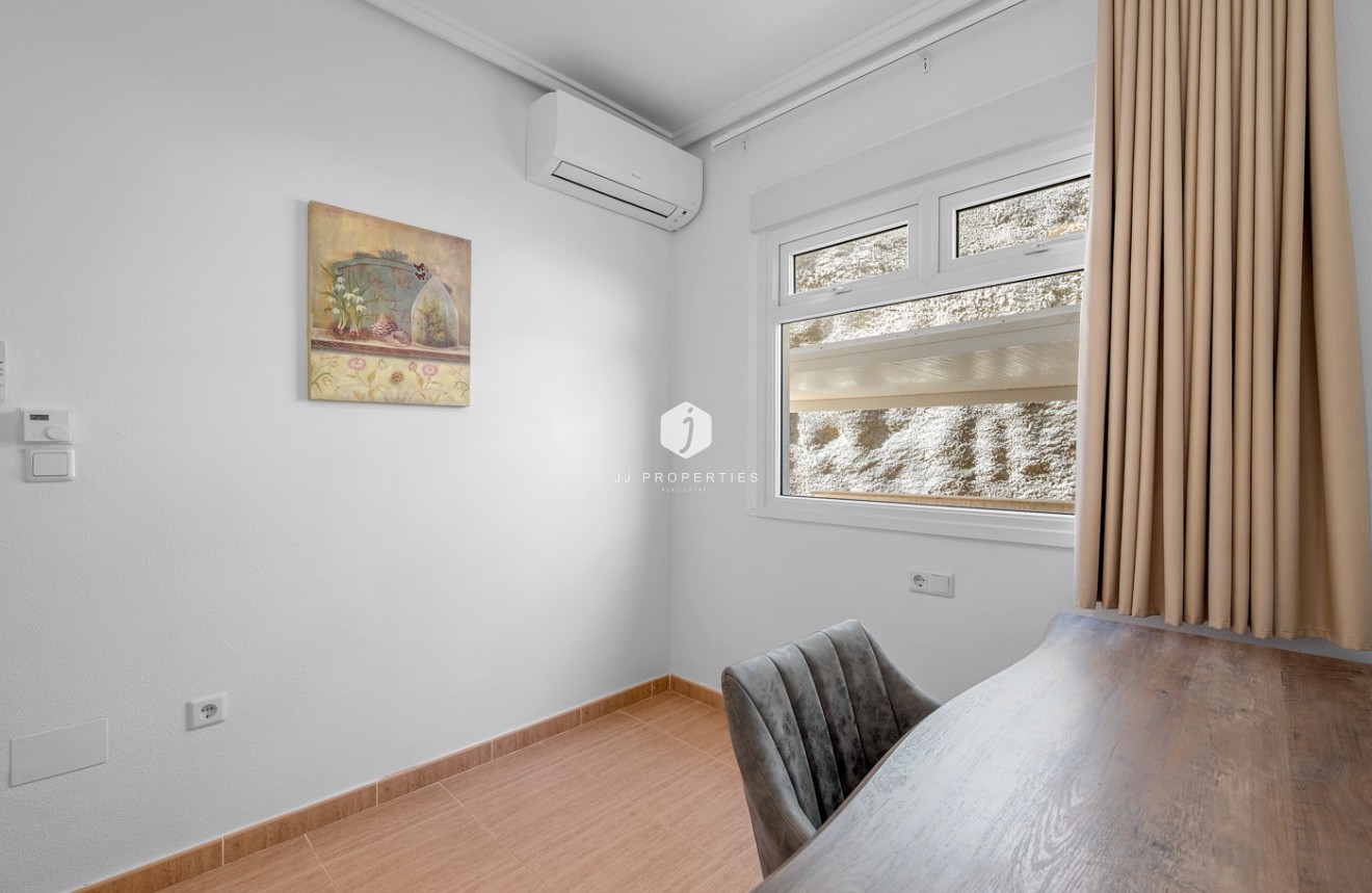 Segunda mano - Chalet -
Ciudad Quesada - Costa Blanca