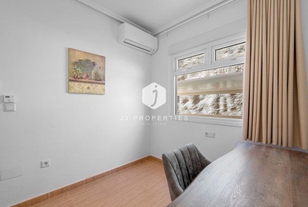 Segunda mano - Chalet -
Ciudad Quesada - Costa Blanca