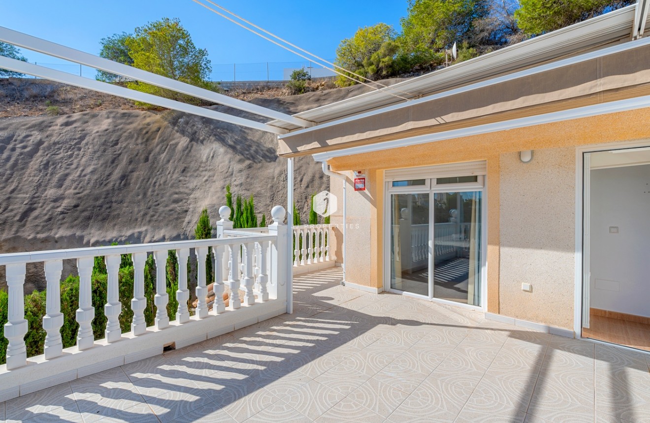 Segunda mano - Chalet -
Ciudad Quesada - Costa Blanca