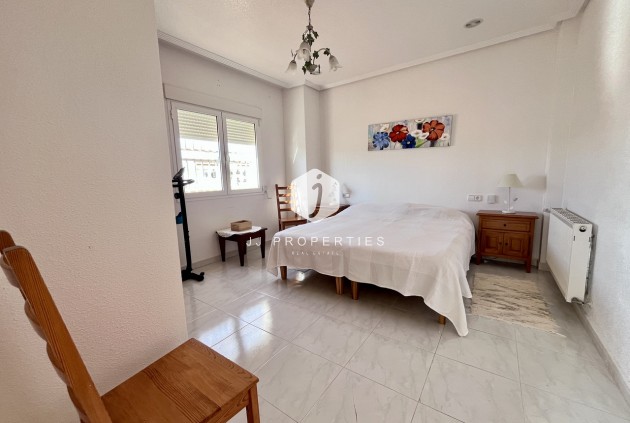 Segunda mano - Villa -
La Zenia - Costa Blanca