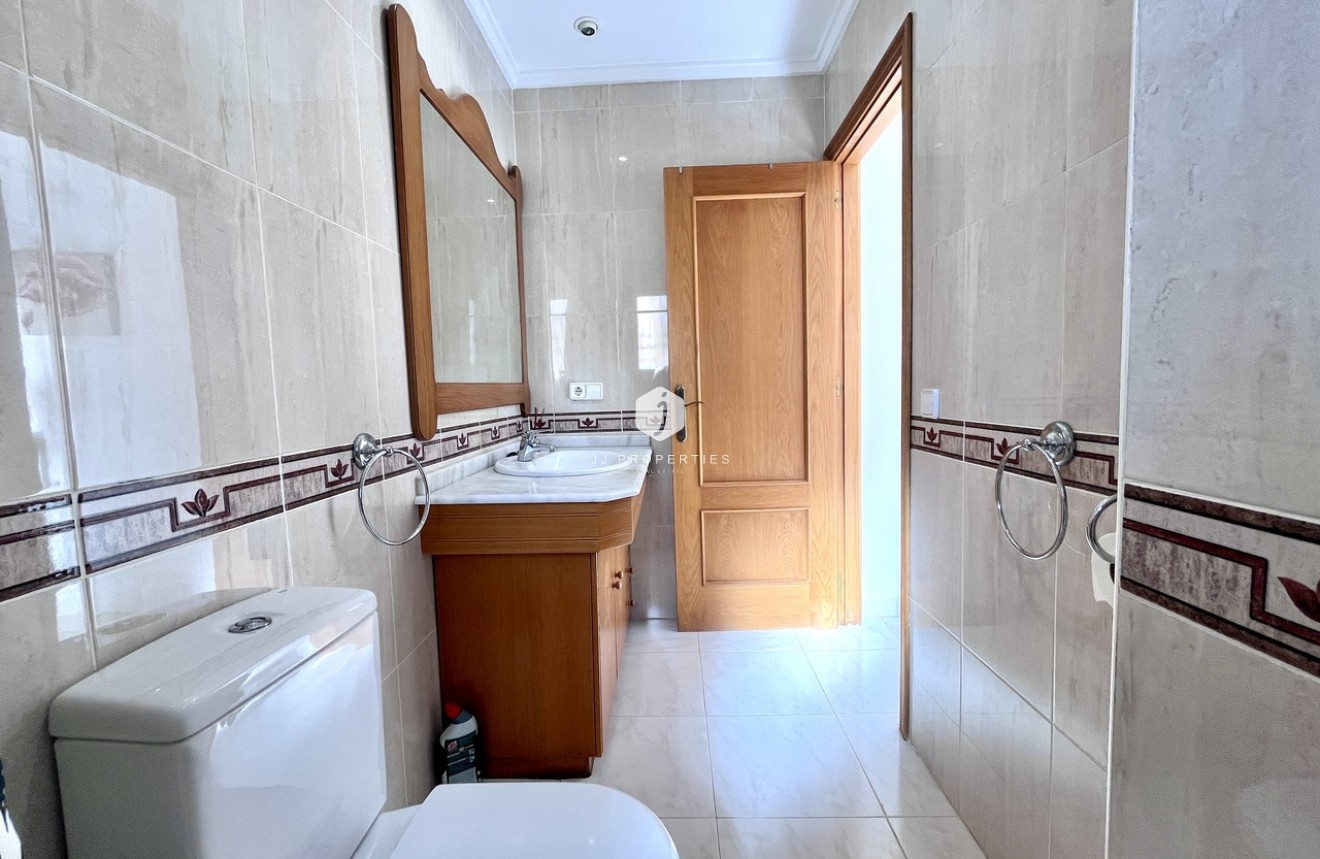 Segunda mano - Villa -
La Zenia - Costa Blanca