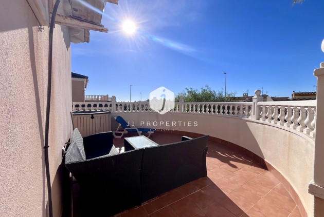 Segunda mano - Villa -
La Zenia - Costa Blanca