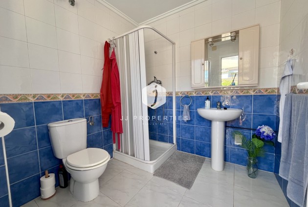 Segunda mano - Villa -
La Zenia - Costa Blanca