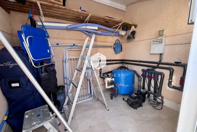 Segunda mano - Villa -
La Zenia - Costa Blanca