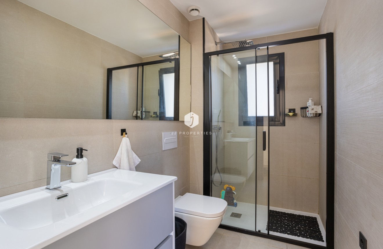 Segunda mano - Villa -
Ciudad Quesada - center