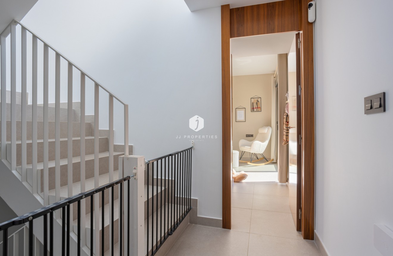 Segunda mano - Villa -
Ciudad Quesada - center