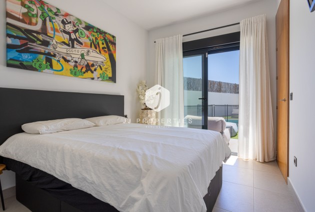 Segunda mano - Villa -
Ciudad Quesada - center