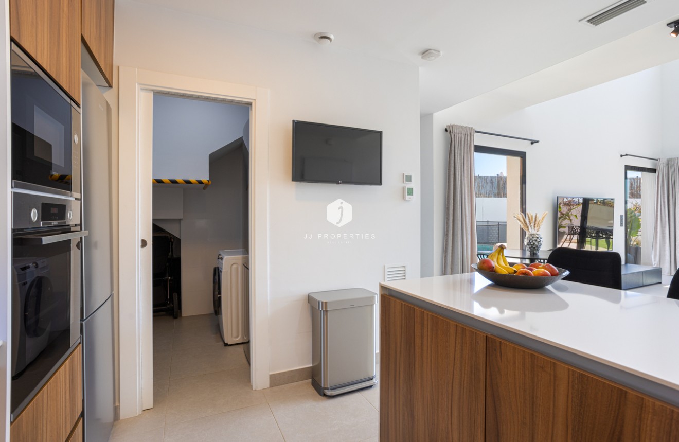 Segunda mano - Villa -
Ciudad Quesada - center