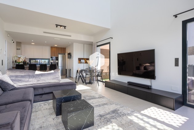 Segunda mano - Villa -
Ciudad Quesada - center