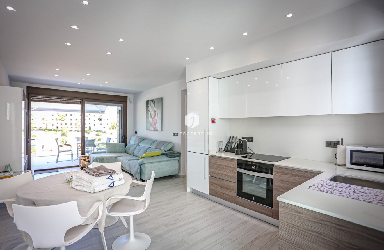 Segunda mano - Apartamento / piso -
Orihuela Costa - Costa Blanca