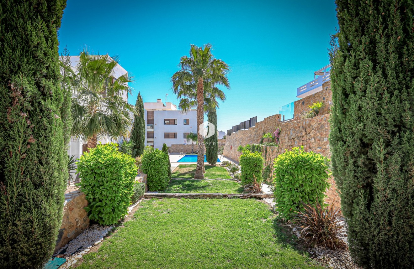 Segunda mano - Apartamento / piso -
Orihuela Costa - Costa Blanca