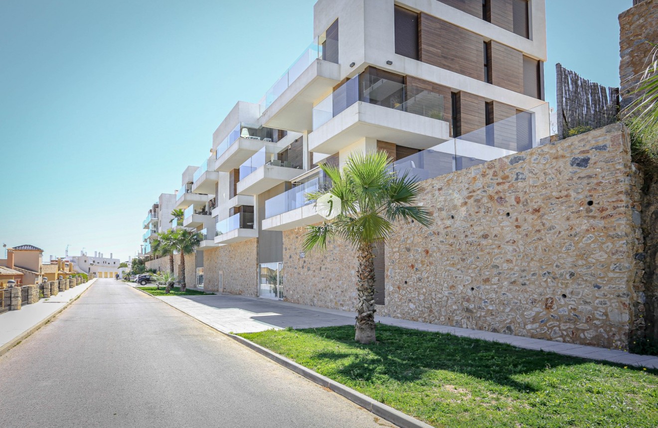 Segunda mano - Apartamento / piso -
Orihuela Costa - Costa Blanca