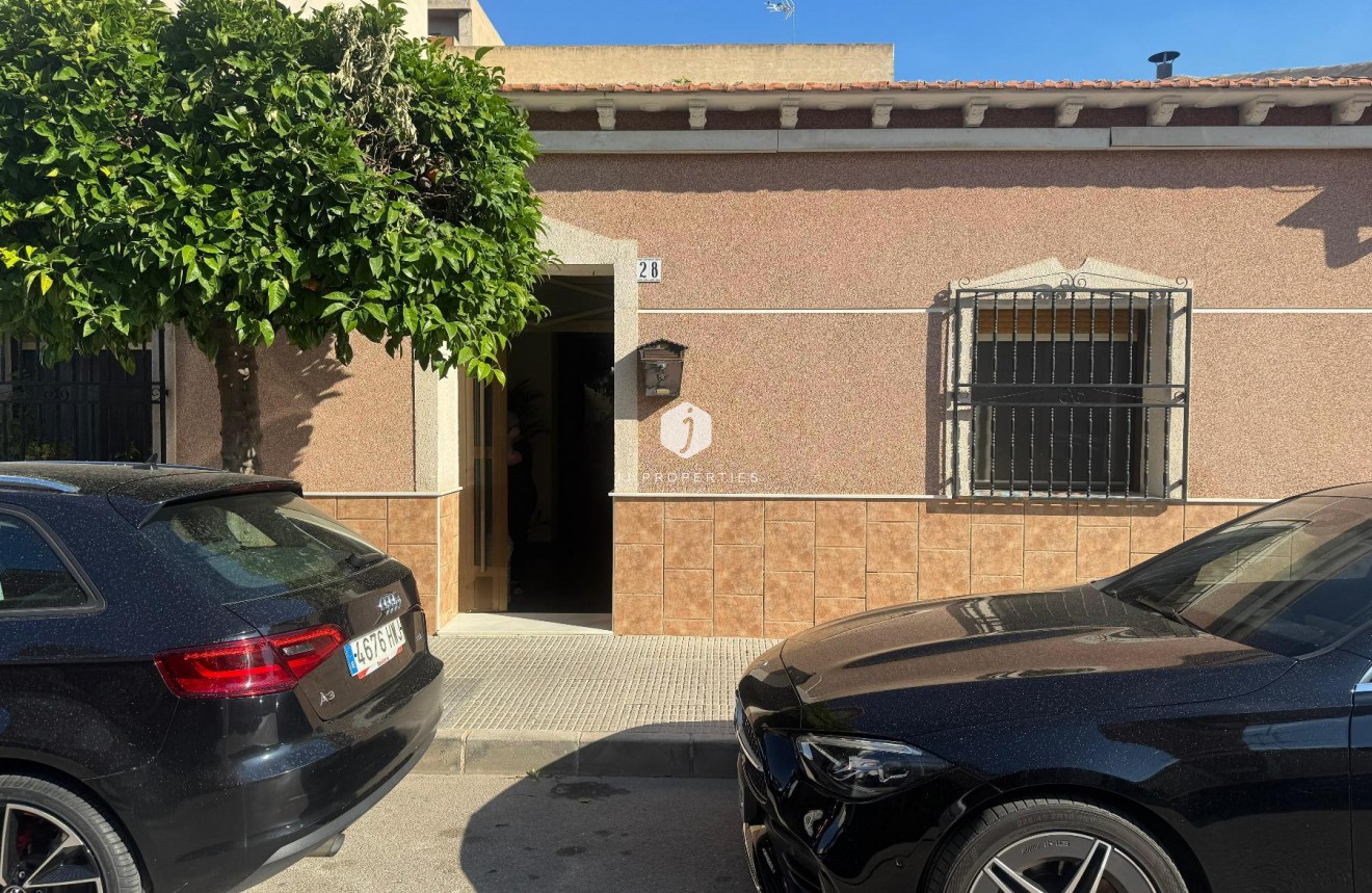 Segunda mano - Chalet -
Benejúzar - Inland