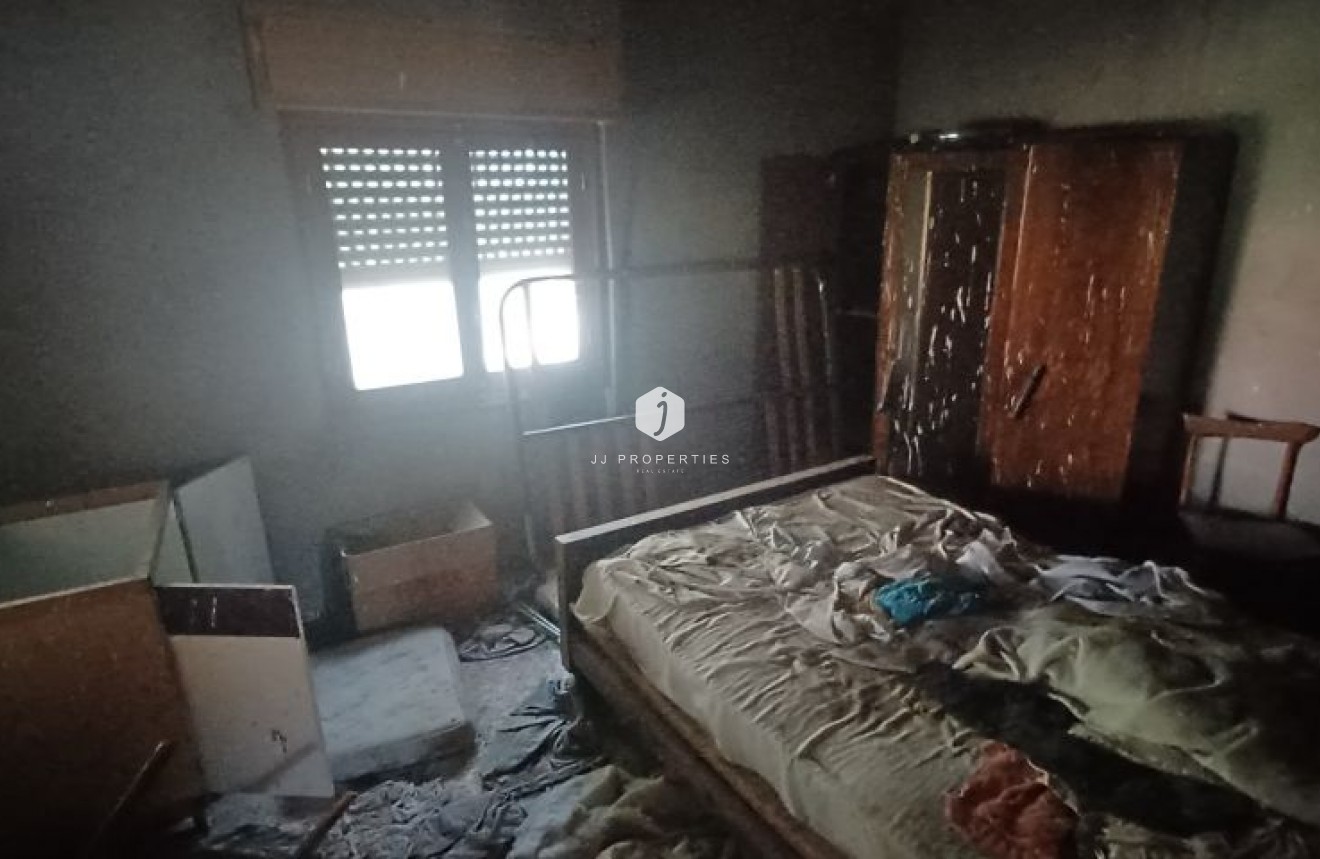 Tweedehands - Landelijk eigendom -
Albatera - Inland