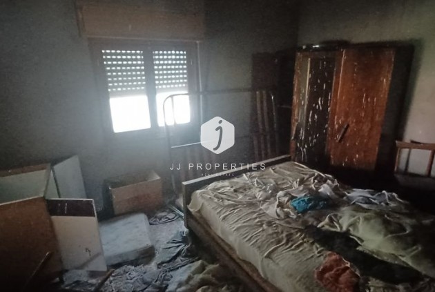 Tweedehands - Landelijk eigendom -
Albatera - Inland