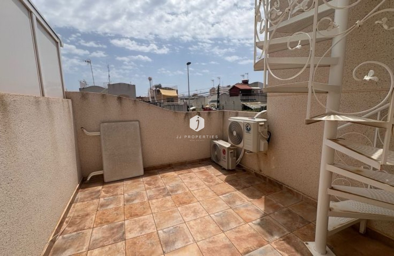 Segunda mano - Duplex -
Torrevieja - Costa Blanca